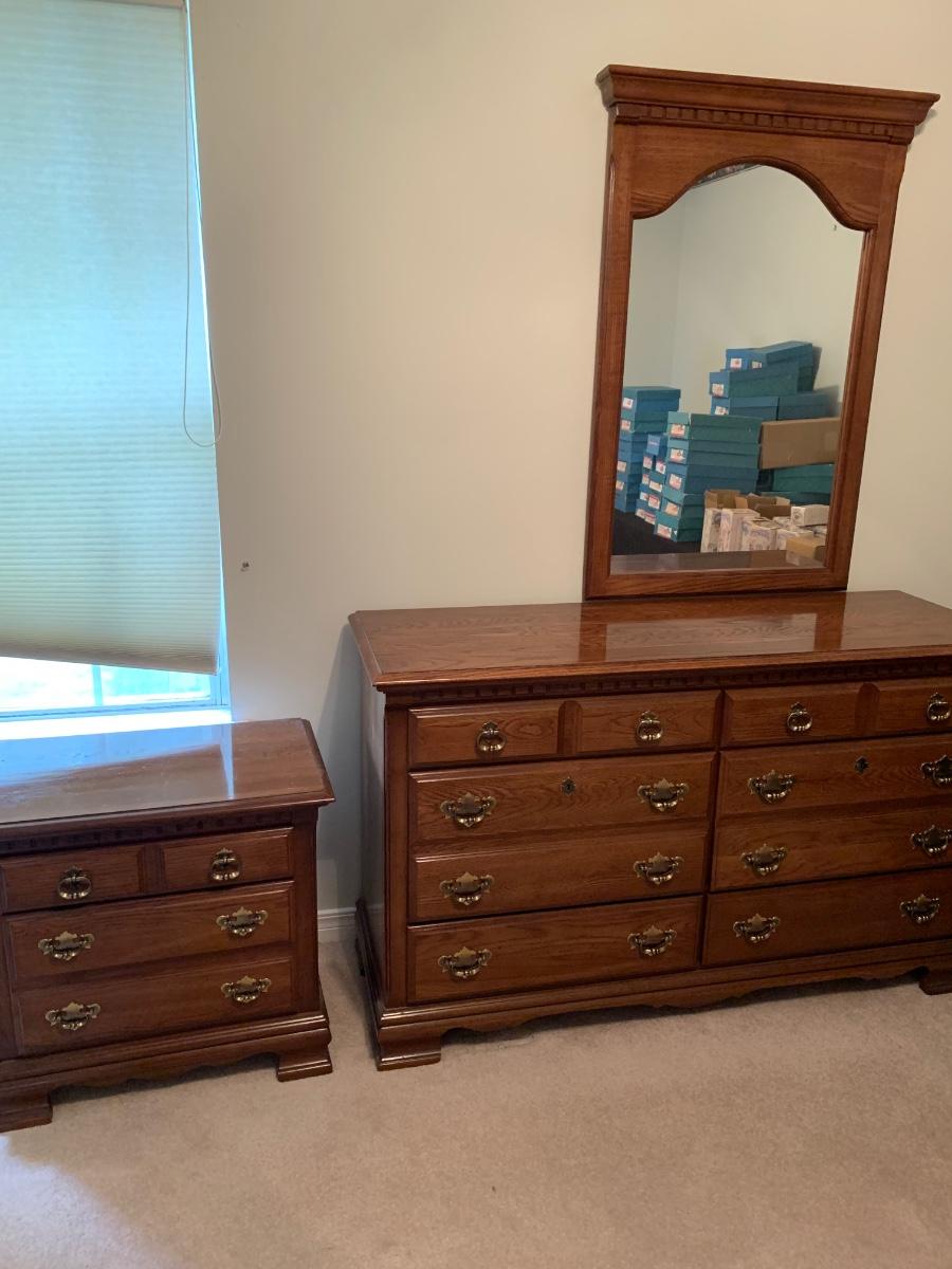 Dresser & nightstand
