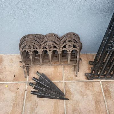 Outdoor Yard Fencing