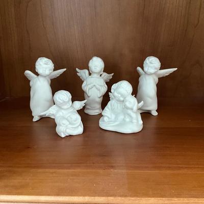 LR-1092 Set of 5 Belleek Angels