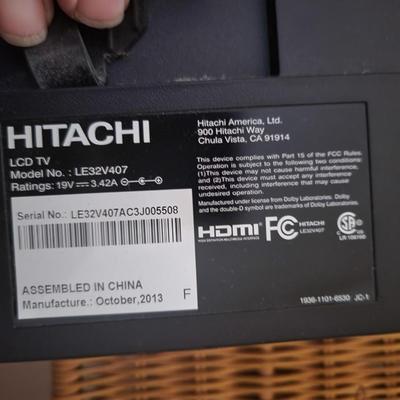 Hitachi 32 inch TV with 3 Drawer Rolling Wicker File Tower
