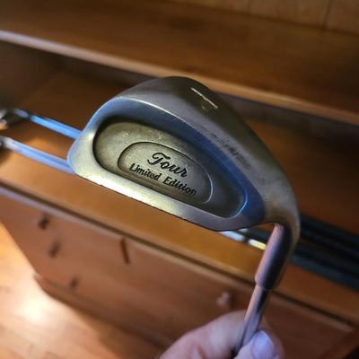Golf Club Lot