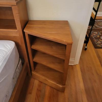 Ethan Allen 3 Bed Piece Set, Full Size