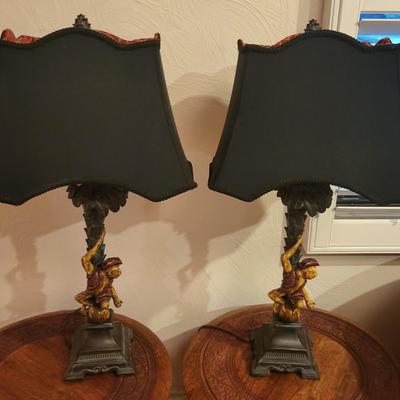 2 Monkey Lamps