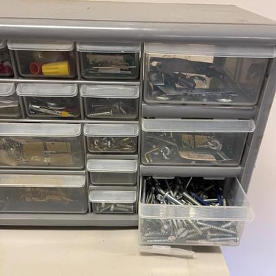 Large Variety of Hardware & Household Supplies (G-MG)