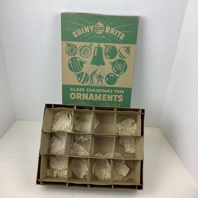 413 Vintage SHINY BRITE Ornament Box
