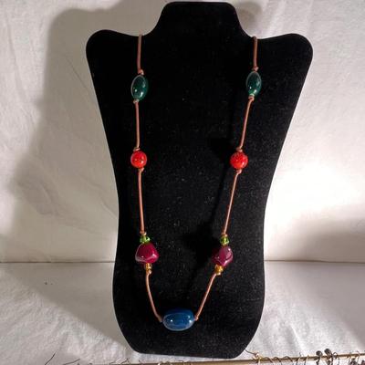 Beads & Stones Jewelry - Necklaces, Earrings & Bracelets (K-RG)