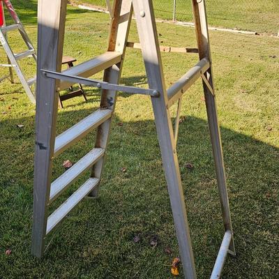 Ladders, Sawhorses & Small Hand Truck (S-JS)
