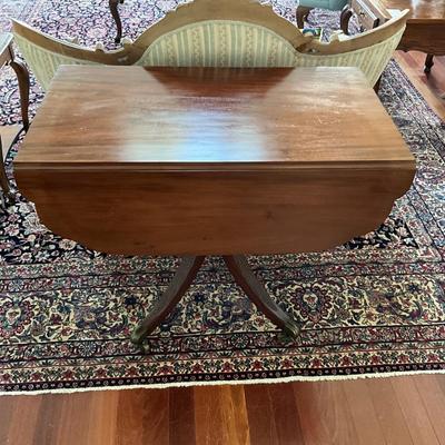 LR-1119 Antique Federal Style Duncan Phyfe Drop Leaf Mahogany Table