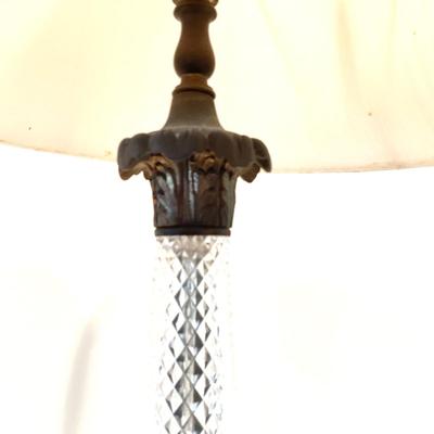 LR-1118 Antique Cut Glass Marble Base Lamp
