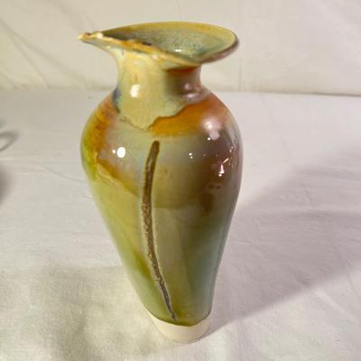 Carron Pottery & More Signed Pottery (K-RG)