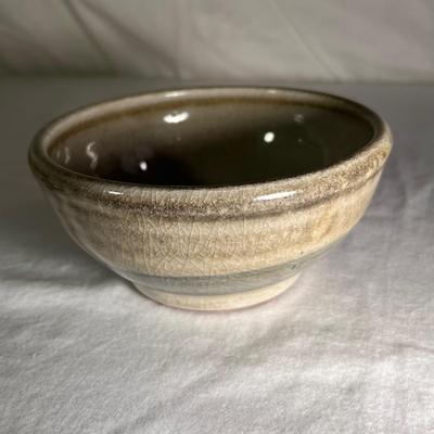 Carron Pottery & More Signed Pottery (K-RG)