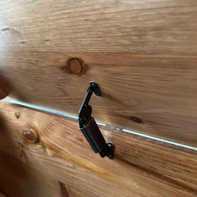 Wooden Chest with Handles (UB-KL)