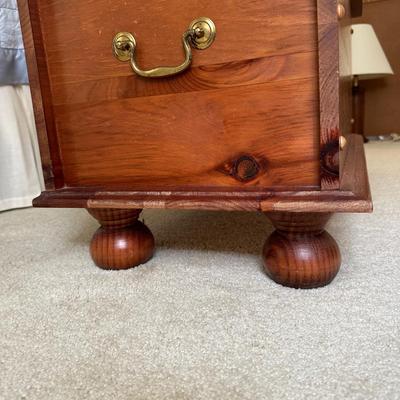 Wooden Chest with Handles (UB-KL)