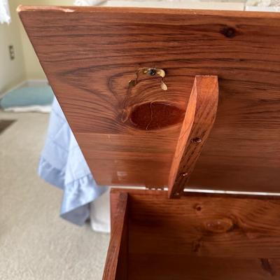 Wooden Chest with Handles (UB-KL)