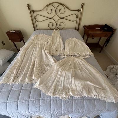 Vintage Wedding Dress & Christening Gown (UB-KL)