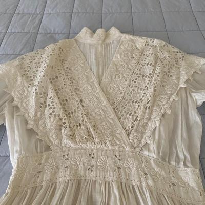 Vintage Wedding Dress & Christening Gown (UB-KL)