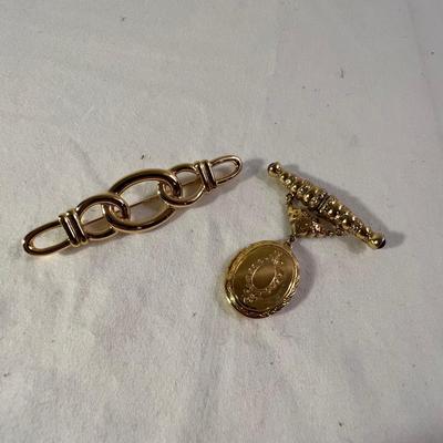 Napier Pendant & Other Bold/Gold Statement Jewelry (K-RG)