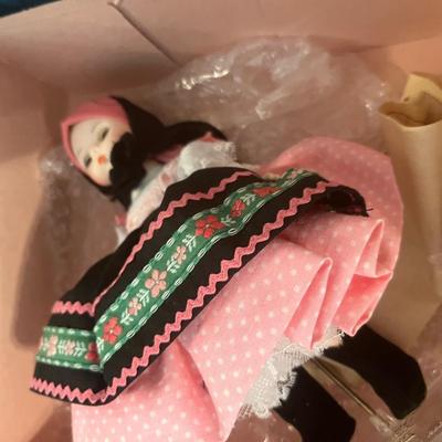Madame Alexander dolls
