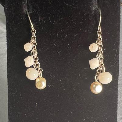 Mother of Pearl Necklace Necklace & More (K-RG)