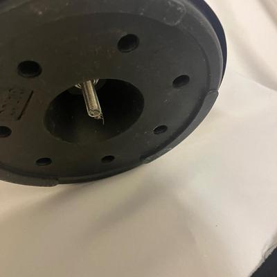 Large Assortment of Bathroom Accessories (US-MG)