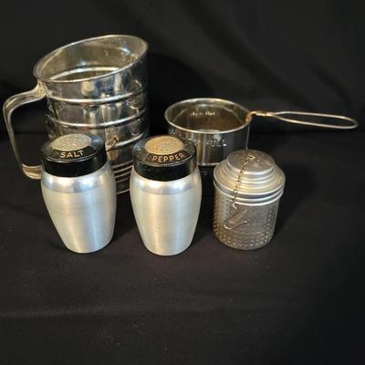 Aluminum Kitchen Items: Springform Pan, Grater, Flour Sifters & More (K-DW)