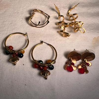 Delicate Gold & Beaded Jewelry- Necklaces, Bracelets, Earrings & Brooch (K-RG)
