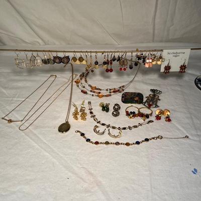Delicate Gold & Beaded Jewelry- Necklaces, Bracelets, Earrings & Brooch (K-RG)
