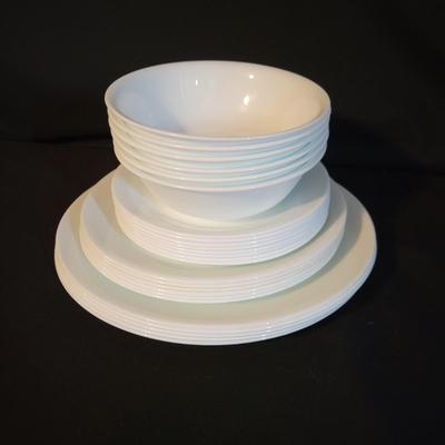Corelle Livingware by Corning Dinnerware Set (K-DW)
