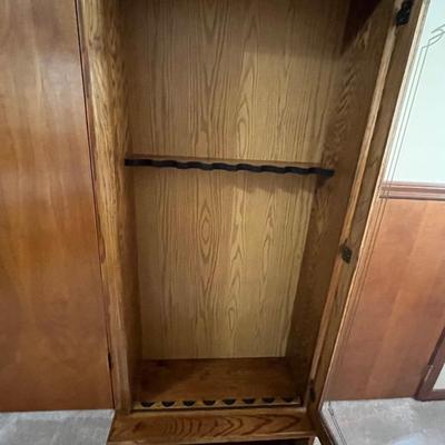 Oak Gun/Rifle Cabinet ~ With Locking Door Bottom Cabinet