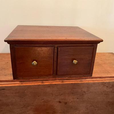 F-1137 Antique Mahogany Handmade Two Drawer Box