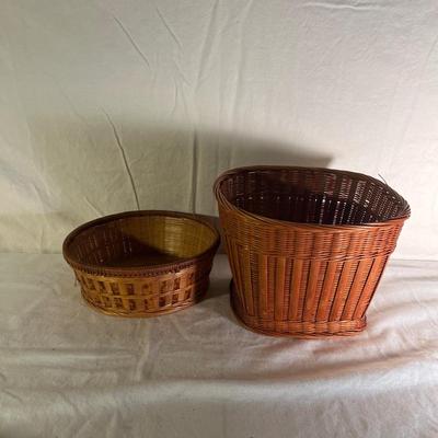 Basketville Woven Picnic Basket & More (LR-MG)