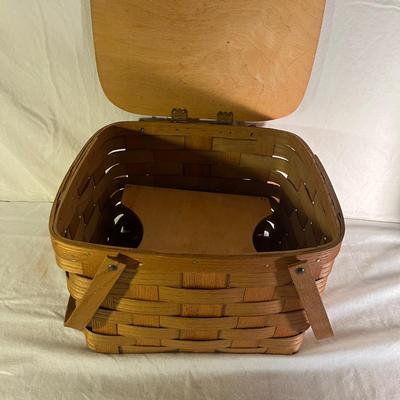 Basketville Woven Picnic Basket & More (LR-MG)