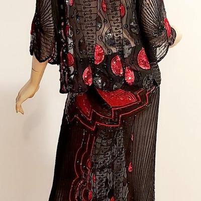 Vtg Superb 1970 fully hand Beaded and Sequined skirt Silk Ensemble