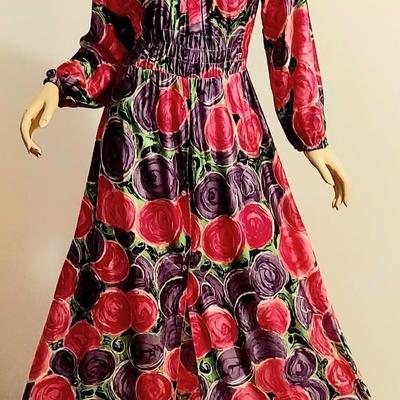 Vtg 60s fluid Purple/Pink  country Vibe Maxi dress