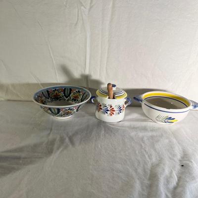 Signed French Pottery (LR-MG)