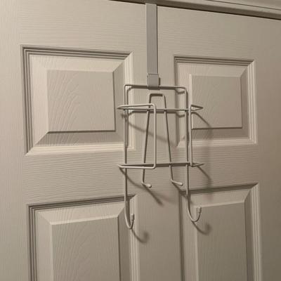 Shark Iron & Ironing Board Plus Door Hanger for Iron & Board (L-MG)