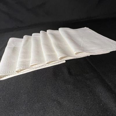 Vintage Table Linens (PS-RG)