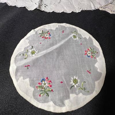 Vintage Table Linens (PS-RG)