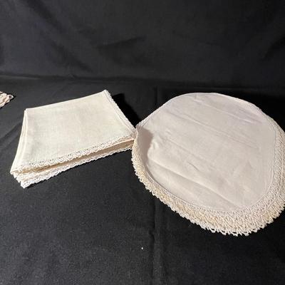 Vintage Table Linens (PS-RG)