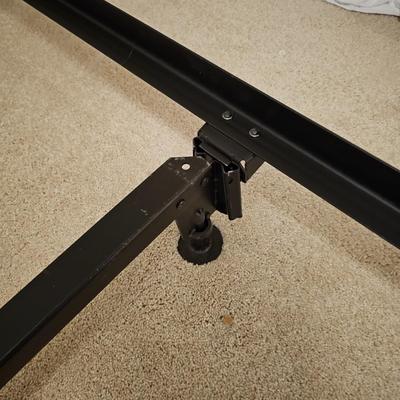 Full Size Metal Bed Frame (UB-JS)