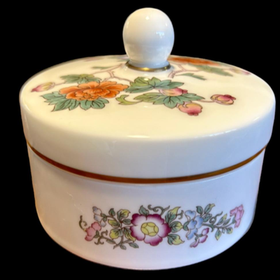 Wedgewood bone china Kutani Crane round lidded trinket box, England