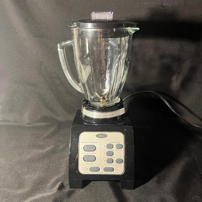 Cuisinart Food Processor & Oster Blender (HC2-MG)