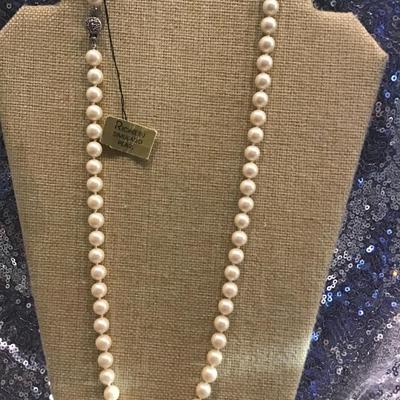 Vintage Richelieu  Simulated  Pearl Necklace