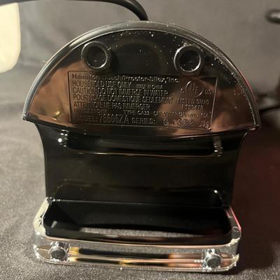 Crock Pot & Hamilton Beach Grinder & Can Opener (HC2-MG)