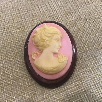 Vintage Wood/Plastic Or Celluloid Cameo brooch pink