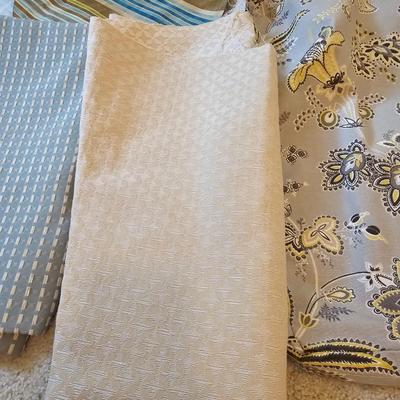 Upholstery Fabric & More (UB-JS)