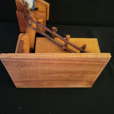 Rustic Sculptures incl. a Musical Windmill (D-DW)