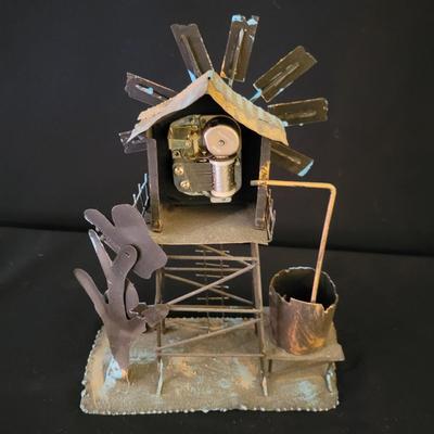 Rustic Sculptures incl. a Musical Windmill (D-DW)