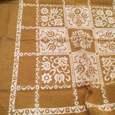 Pennsylvania Dutch woven tablecloth and napkins