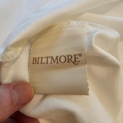 Three Sets of Queen Size Bedding by Cuddledown, Pottery Barn, & LL Bean (UB-JS)